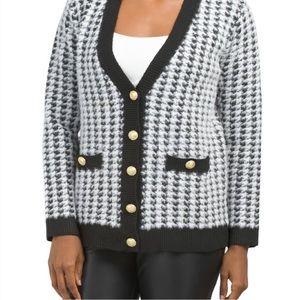 Tahari Houndstooth Eyelash Cardigan, size Medium